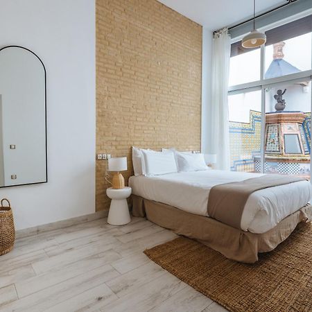 Apartamentos "El Escondite De Triana" เซบีญา ภายนอก รูปภาพ