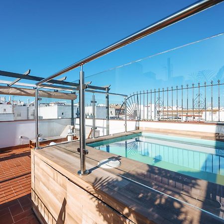 Apartamentos "El Escondite De Triana" เซบีญา ภายนอก รูปภาพ