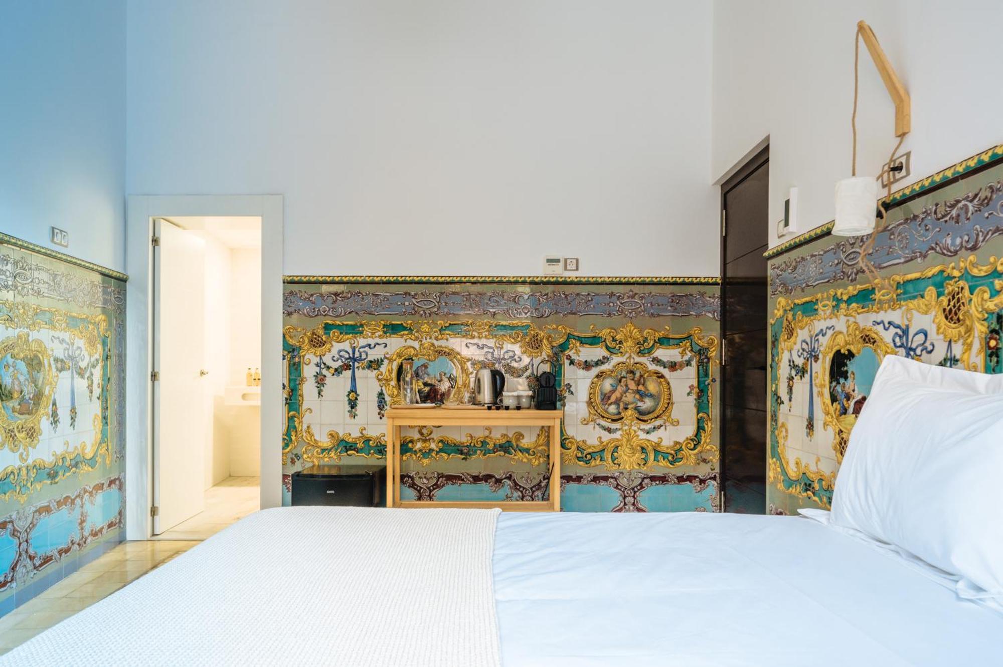 Apartamentos "El Escondite De Triana" เซบีญา ภายนอก รูปภาพ