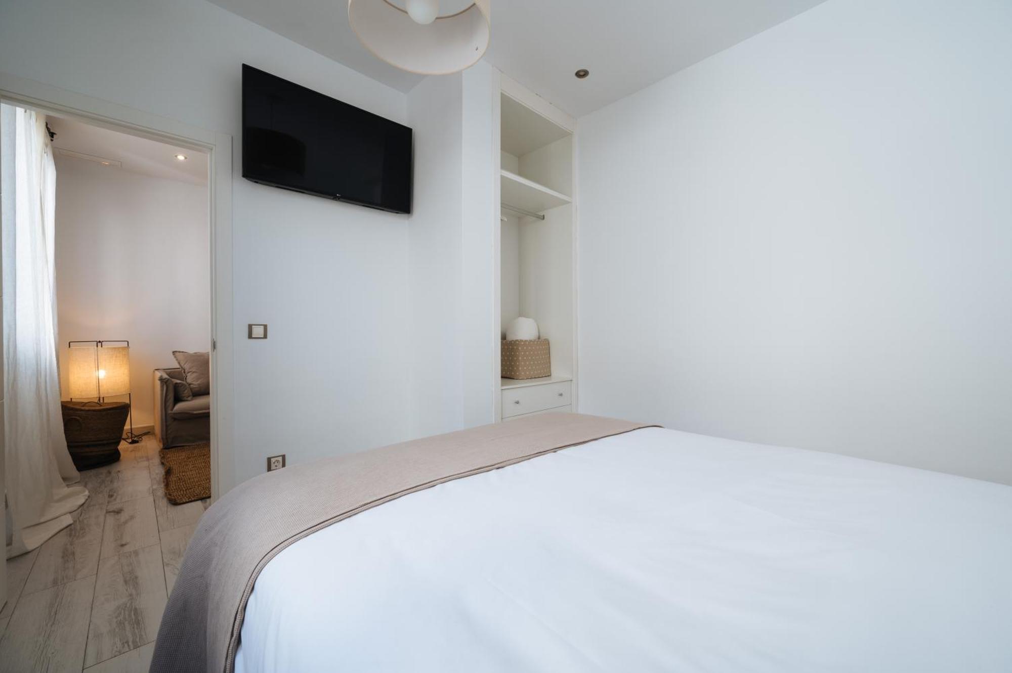 Apartamentos "El Escondite De Triana" เซบีญา ภายนอก รูปภาพ