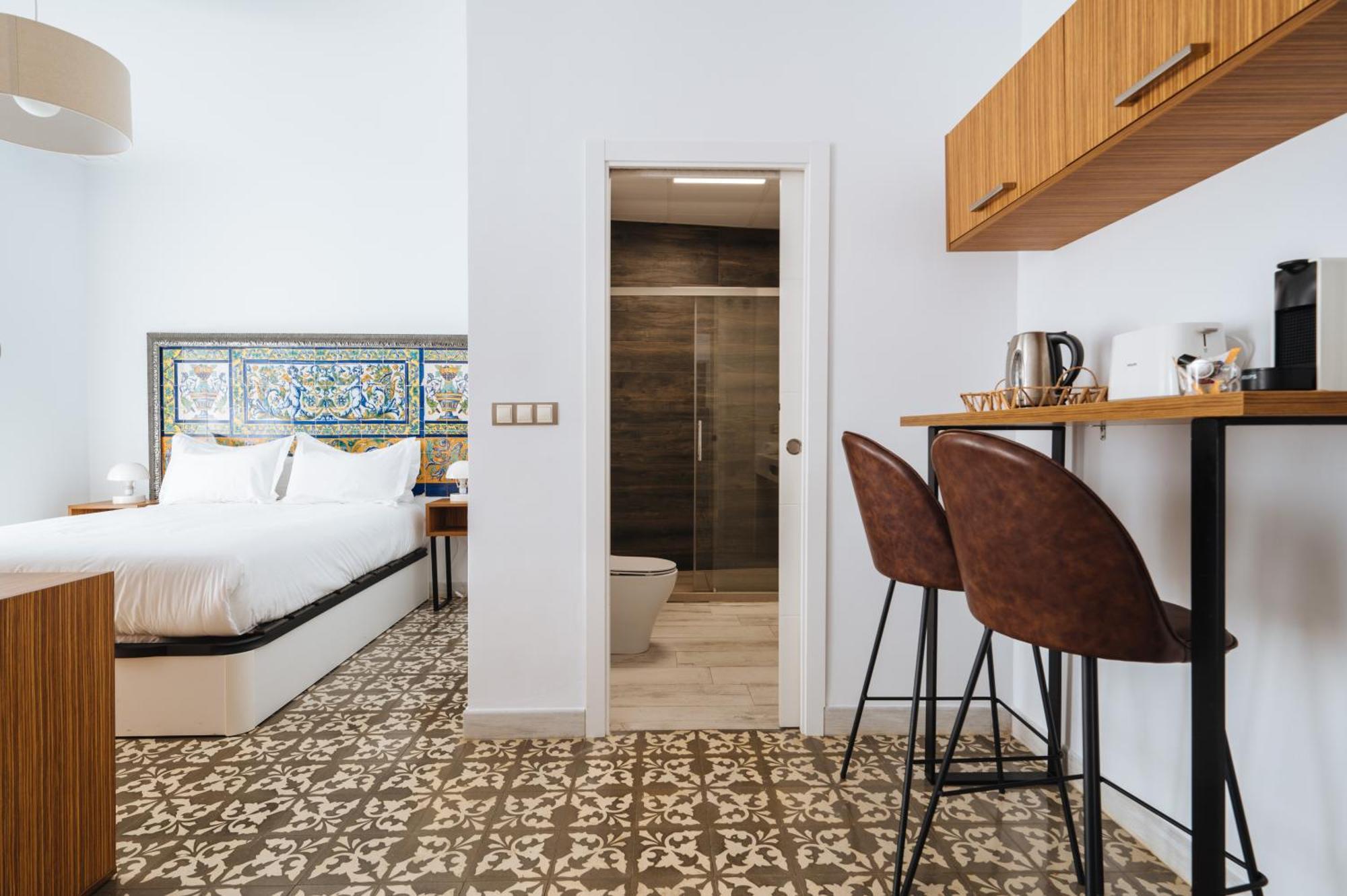 Apartamentos "El Escondite De Triana" เซบีญา ภายนอก รูปภาพ
